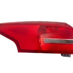 FARO TRASERO FOCUS 2016>> 4 PTAS EXTERIOR IZQUIERDA